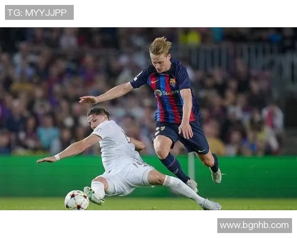 足球明星掰手腕精彩瞬间集锦及背后故事分享